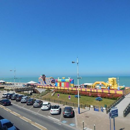 Residence Du Bord De Mer 9 Appartements Avec Une Vraie Vue Mer Le Tréport Kültér fotó