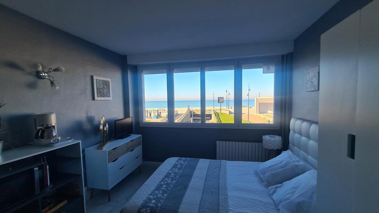 Residence Du Bord De Mer 9 Appartements Avec Une Vraie Vue Mer Le Tréport Kültér fotó