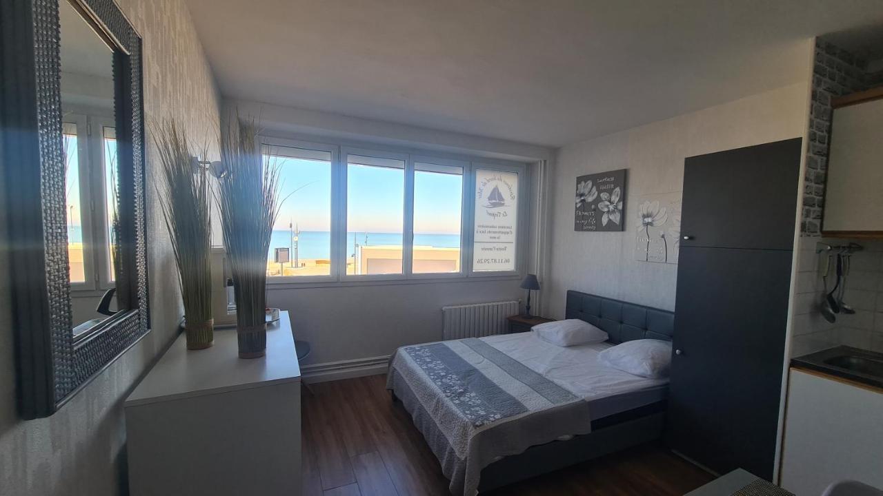 Residence Du Bord De Mer 9 Appartements Avec Une Vraie Vue Mer Le Tréport Kültér fotó