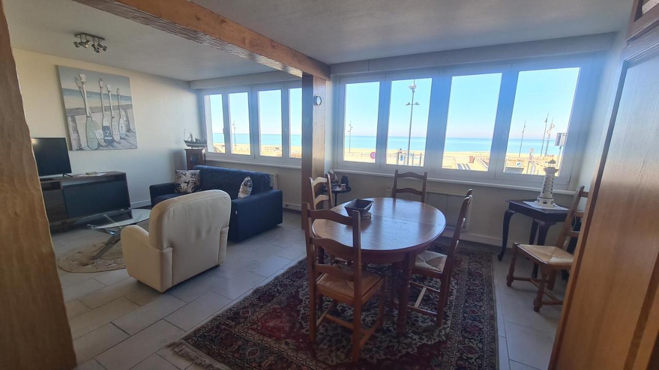 Residence Du Bord De Mer 9 Appartements Avec Une Vraie Vue Mer Le Tréport Kültér fotó