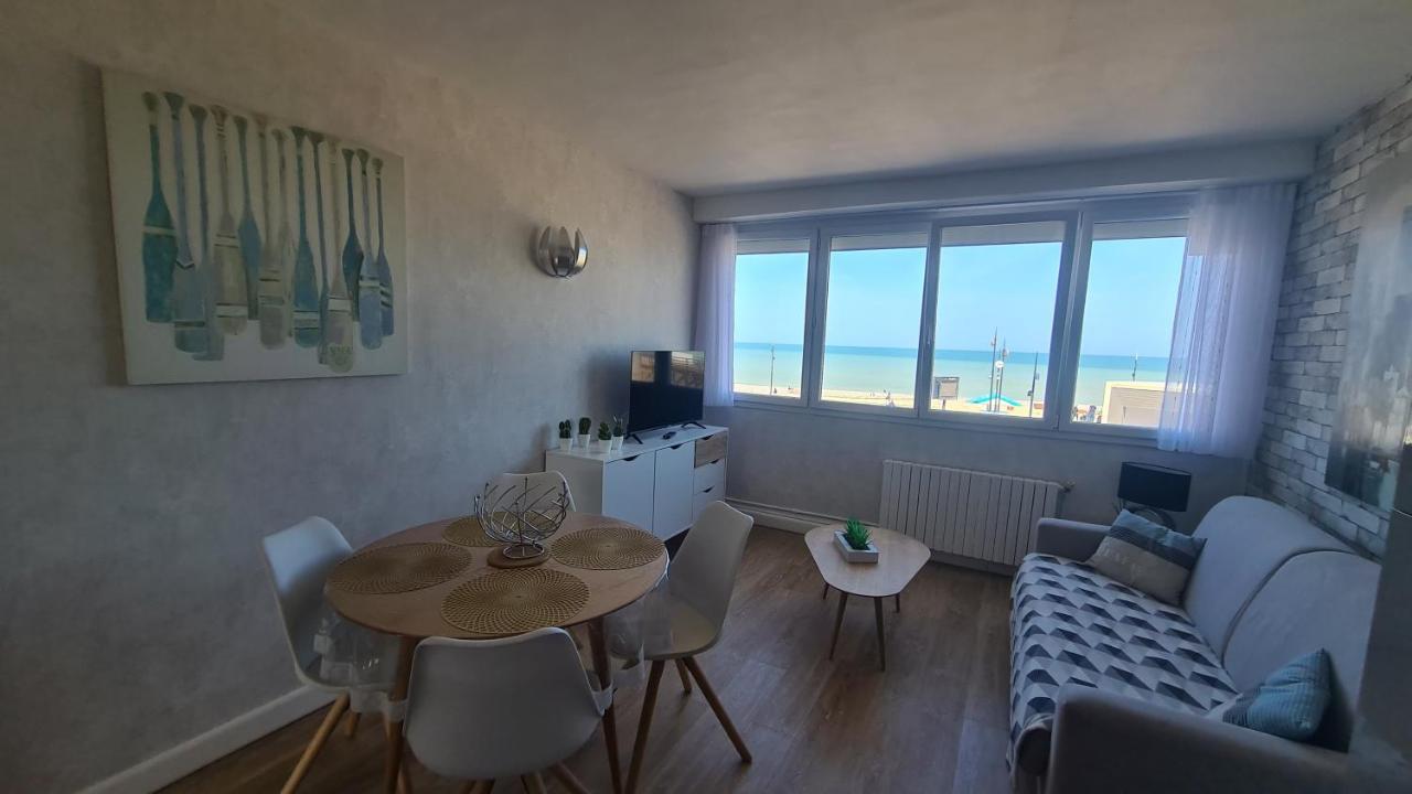 Residence Du Bord De Mer 9 Appartements Avec Une Vraie Vue Mer Le Tréport Kültér fotó