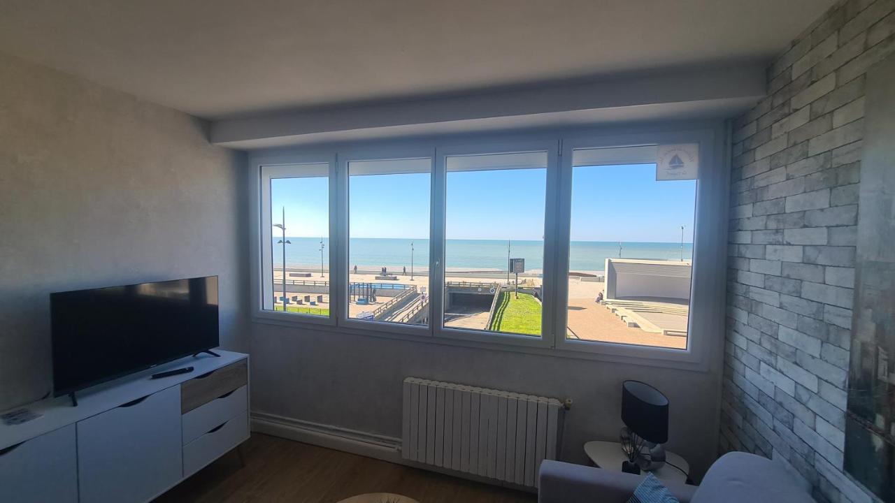 Residence Du Bord De Mer 9 Appartements Avec Une Vraie Vue Mer Le Tréport Kültér fotó