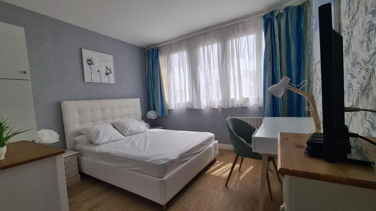 Residence Du Bord De Mer 9 Appartements Avec Une Vraie Vue Mer Le Tréport Kültér fotó