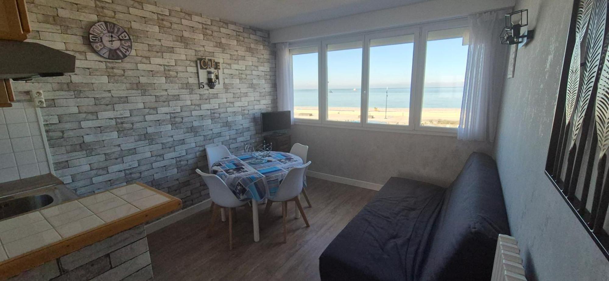 Residence Du Bord De Mer 9 Appartements Avec Une Vraie Vue Mer Le Tréport Kültér fotó