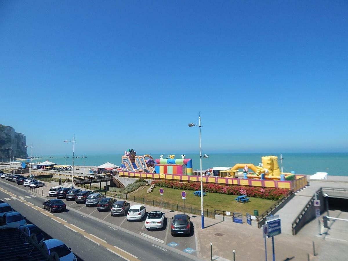Residence Du Bord De Mer 9 Appartements Avec Une Vraie Vue Mer Le Tréport Kültér fotó
